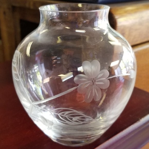 Lenox Etched Flora Vase Small Lead Crystal Glass Flowers Stems Leaves - Picture 1 of 6